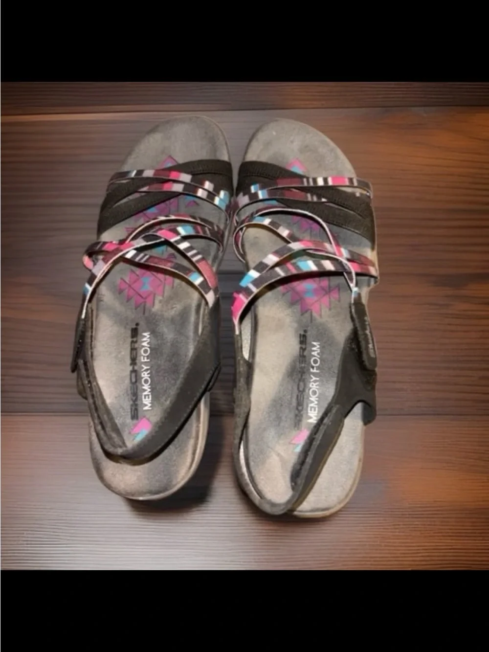 Skechers Reggae Slim Daydream Believer sandals. Women’s size 9.5